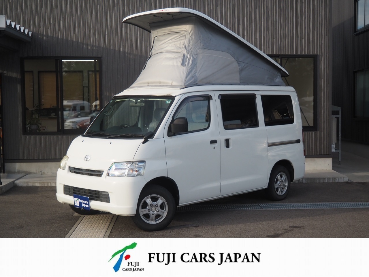 キャンピングカー バンコン タウンエース キャンピングカー広島ピコ 4WD 5MT