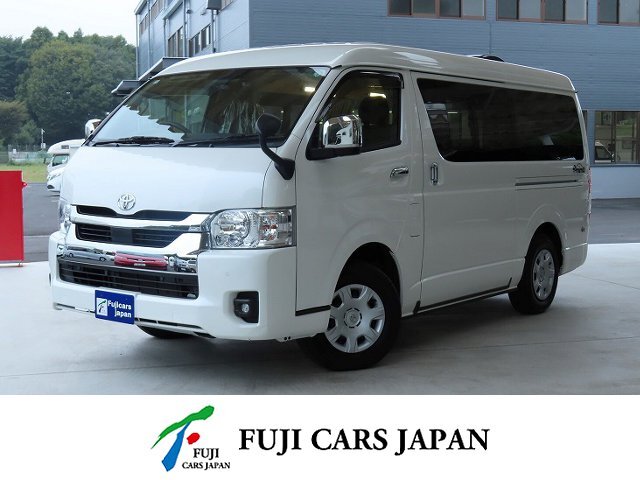 キャンピングカー バンコン ハイエース ナッツRV ファミモ タイプC 4WD