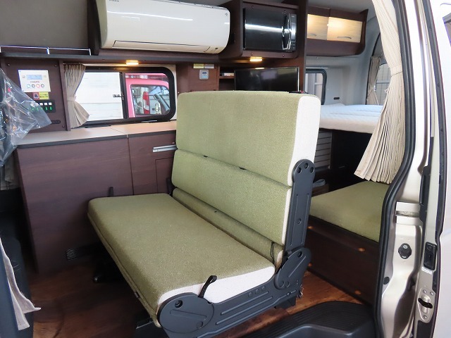 キャンピングカー バンコン ﾊｲｴｰｽ ｷｬﾝﾊﾟｰ鹿児島 ﾚﾑﾌｫﾚｽﾄ　家庭用AC