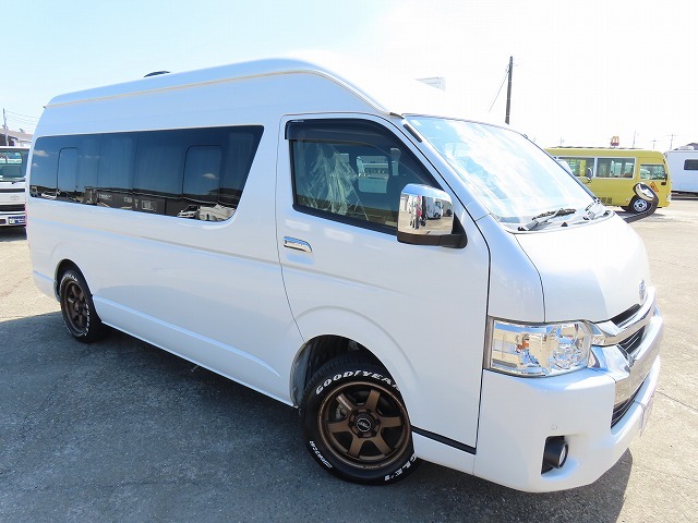 キャンピングカー バンコン ﾊｲｴｰｽ ﾚｸﾋﾞｨ ﾌﾟﾗｽDD 家庭用ｴｱｺﾝ 4WD