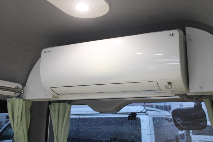 キャンピングカー バンコン ｷｬﾝﾊﾟｰ鹿児島 ﾊﾞｰｽ 家庭用ｴｱｺﾝ ﾘﾁｳﾑBT