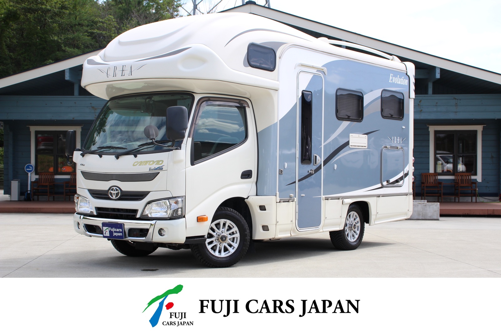 キャンピングカー キャブコン カムロードナッツRVクレア5.3Zエボリューション4WD