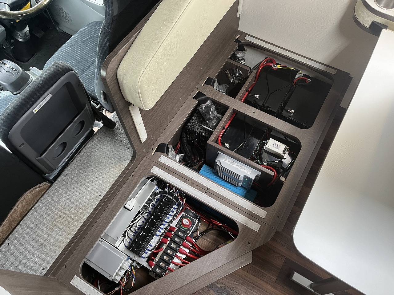 キャンピングカー キャブコン ﾅｯﾂRV ｸﾚｱ5.3Xﾊｲﾊﾟｰｴﾎﾞ 1ｵｰﾅｰ