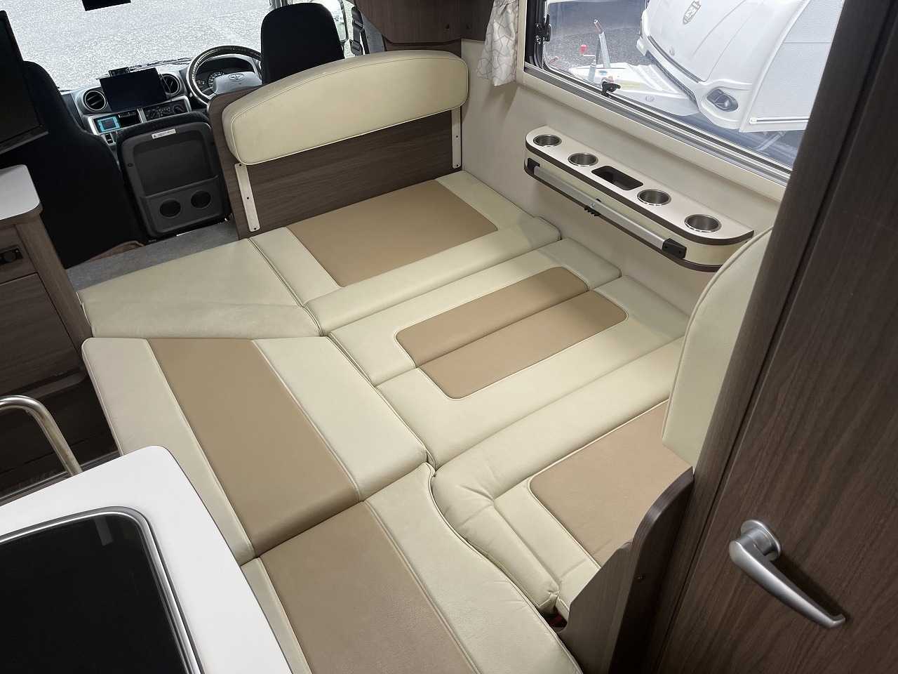 キャンピングカー キャブコン ﾅｯﾂRV ｸﾚｱ5.3Xﾊｲﾊﾟｰｴﾎﾞ 1ｵｰﾅｰ