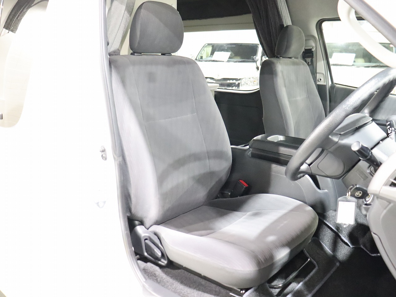 キャンピングカー バンコン ﾚｼﾞｱｽｴｰｽRVﾋﾞｯｸﾌｯﾄﾘﾄﾙﾉｵｸﾀｰﾋﾞｱ4駆