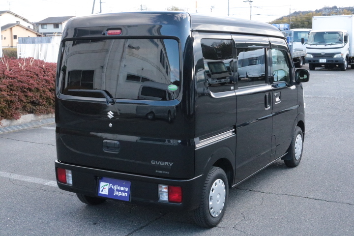 キャンピングカー 軽キャンパー ｴﾌﾞﾘｲ ﾈｸｽﾄｷｬﾝﾊﾟｰ ﾌﾟﾚﾐｱﾑ　ﾃﾚﾋﾞ