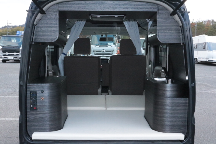 キャンピングカー 軽キャンパー ｴﾌﾞﾘｲ ﾈｸｽﾄｷｬﾝﾊﾟｰ ﾌﾟﾚﾐｱﾑ　ﾃﾚﾋﾞ