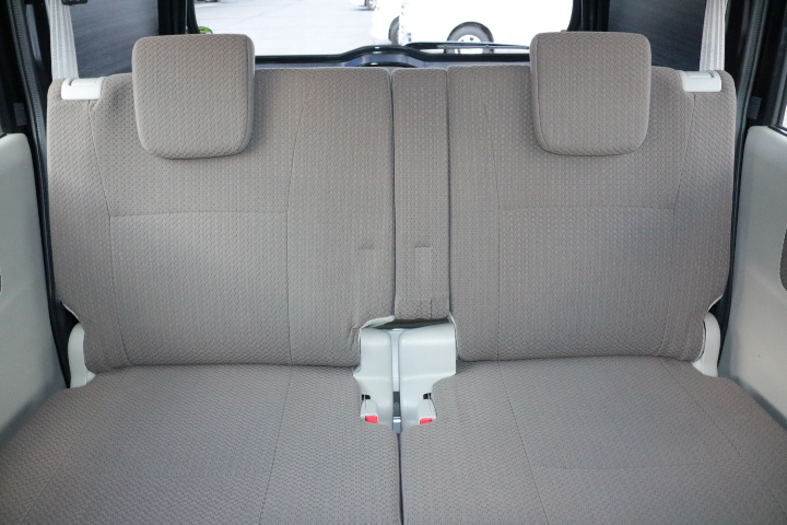 キャンピングカー 軽キャンパー ｴﾌﾞﾘｲ ﾈｸｽﾄｷｬﾝﾊﾟｰ ﾌﾟﾚﾐｱﾑ　ﾃﾚﾋﾞ