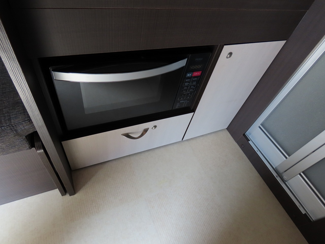 キャンピングカー バンコン ﾊｲｴｰｽ ﾚｸﾋﾞｨ ｼｬﾝｸﾞﾘﾗ 家ｴｱｺﾝ 防水個室