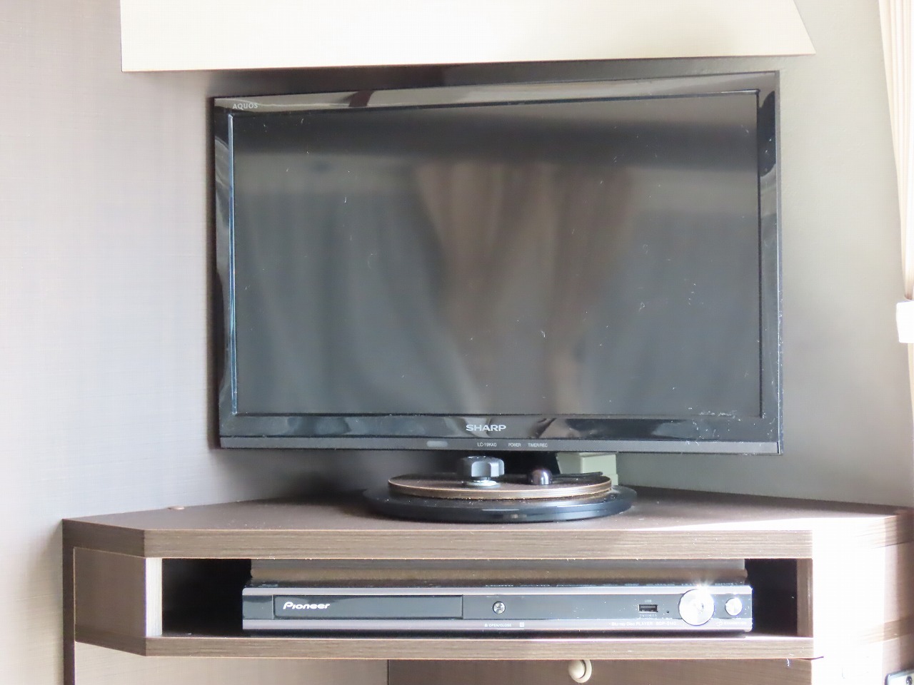 キャンピングカー バンコン ﾊｲｴｰｽ ﾚｸﾋﾞｨ ｼｬﾝｸﾞﾘﾗ 家ｴｱｺﾝ 防水個室