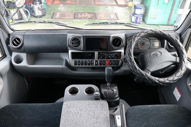 キャンピングカー キャブコン ｶﾑﾛｰﾄﾞ ｱﾈｯｸｽ ﾘﾊﾞﾃｨ52DB 4WD