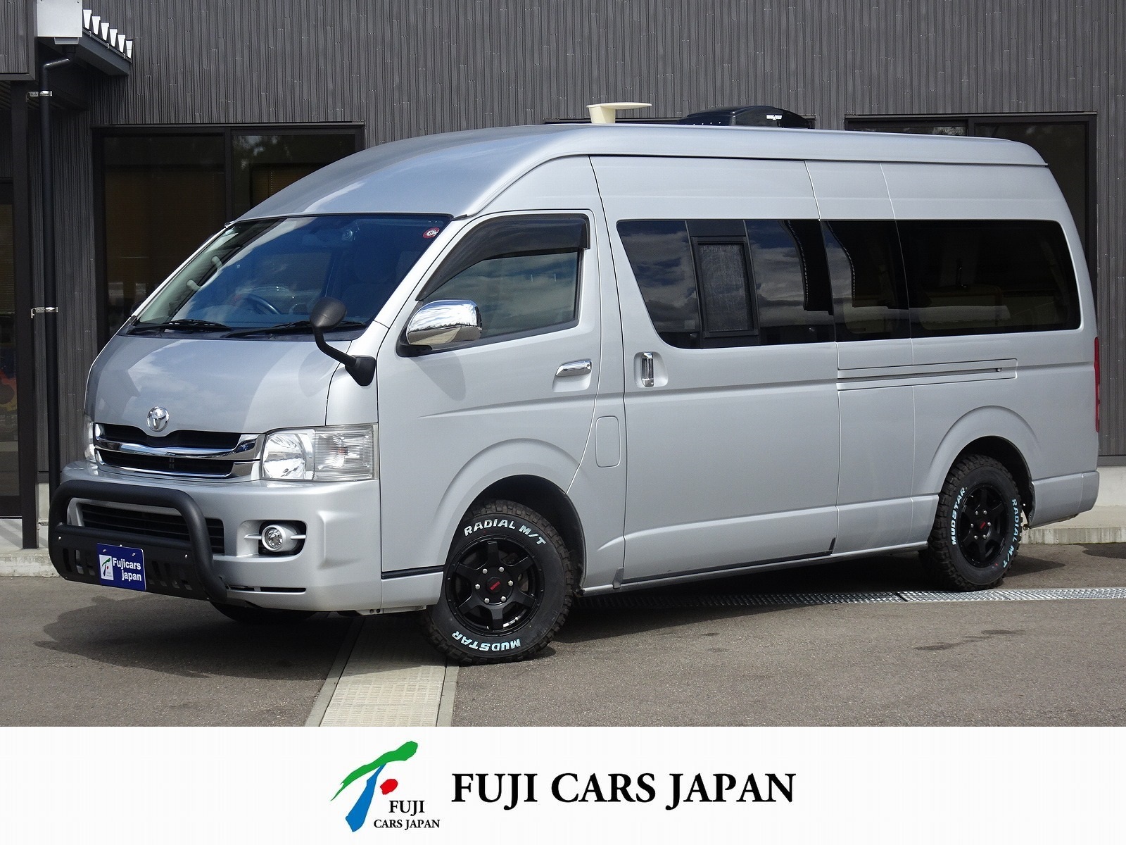 キャンピングカー バンコン ハイエース ノースライフ 大地LG 4WD