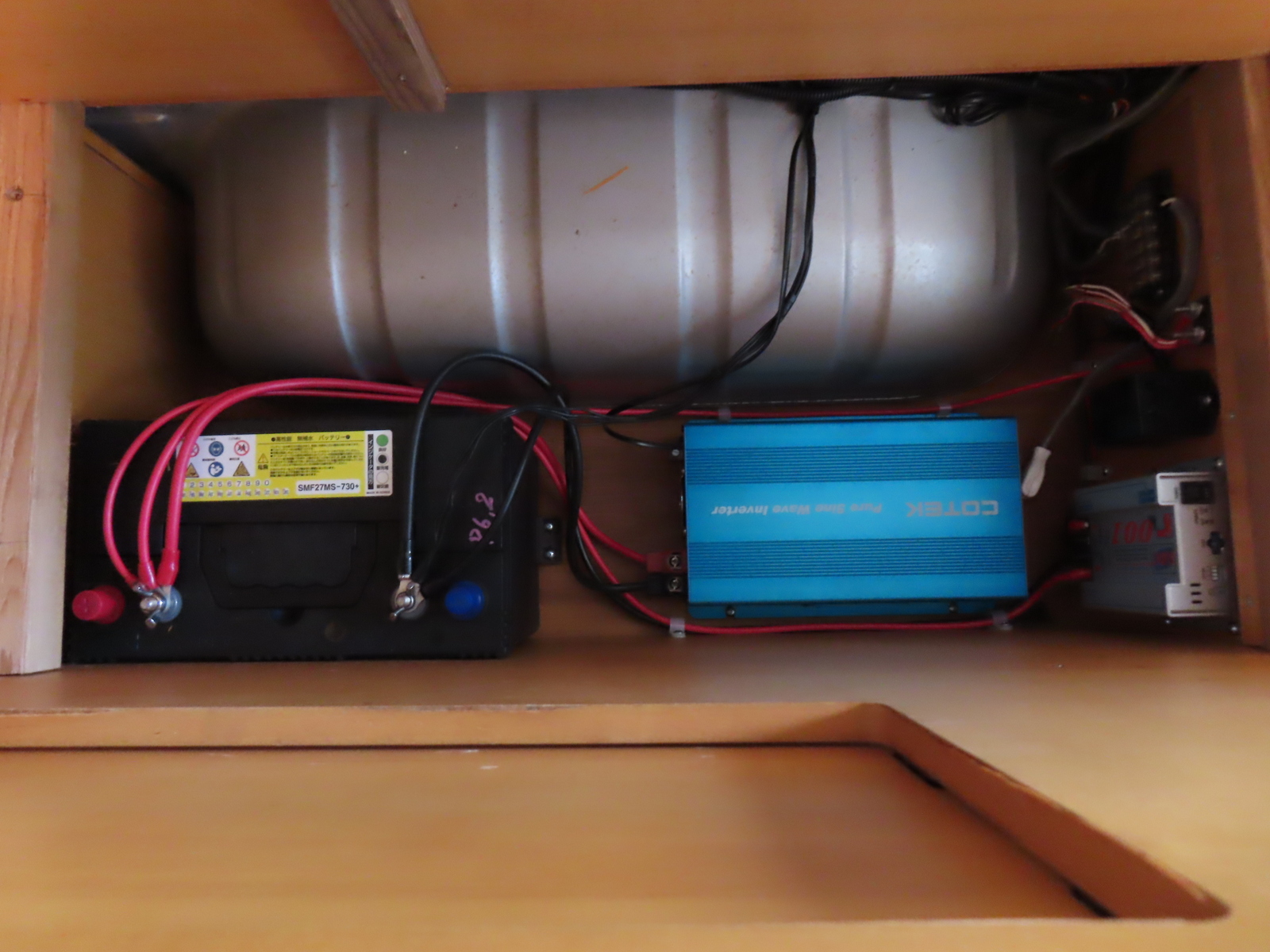 キャンピングカー バンコン ﾊｲｴｰｽ ﾄｲﾌｧｸﾄﾘｰ ﾄｲｽﾞﾎﾞｯｸｽ