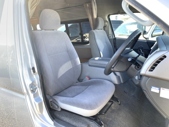 キャンピングカー バンコン ﾊｲｴｰｽ AZ-MAX ｶｰﾒﾙSL3 4WD 顔替