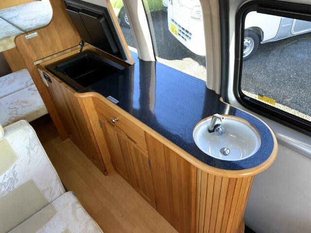 キャンピングカー バンコン ﾊｲｴｰｽ AZ-MAX ｶｰﾒﾙSL3 4WD 顔替