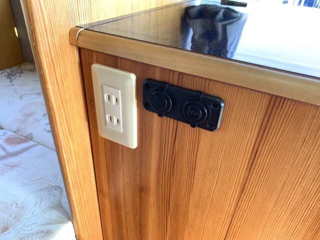 キャンピングカー バンコン ﾊｲｴｰｽ AZ-MAX ｶｰﾒﾙSL3 4WD 顔替