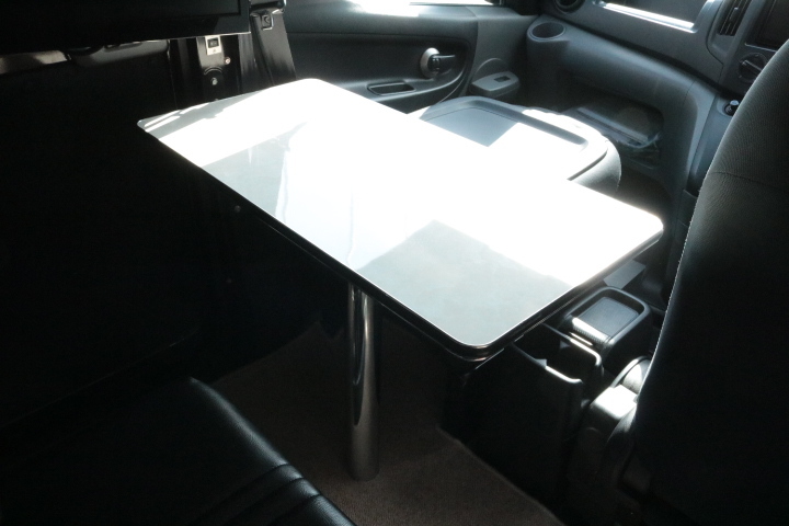 キャンピングカー バンコン NV200ﾊﾞﾈｯﾄ ﾘﾝｴｲ ﾊﾞｶﾝﾁｪｽMOMO　