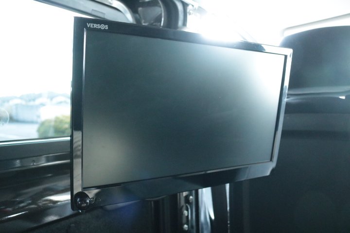 キャンピングカー バンコン NV200ﾊﾞﾈｯﾄ ﾘﾝｴｲ ﾊﾞｶﾝﾁｪｽMOMO　