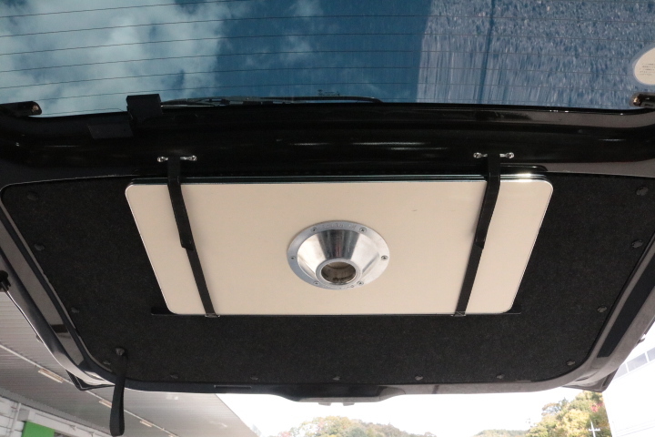 キャンピングカー バンコン NV200ﾊﾞﾈｯﾄ ﾘﾝｴｲ ﾊﾞｶﾝﾁｪｽMOMO　