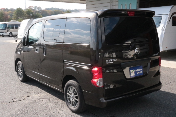 キャンピングカー バンコン NV200ﾊﾞﾈｯﾄ ﾘﾝｴｲ ﾊﾞｶﾝﾁｪｽMOMO　