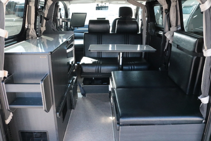 キャンピングカー バンコン NV200ﾊﾞﾈｯﾄ ﾘﾝｴｲ ﾊﾞｶﾝﾁｪｽMOMO　