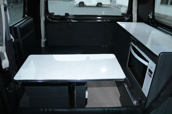 キャンピングカー バンコン NV200ﾊﾞﾈｯﾄ ﾘﾝｴｲ ﾊﾞｶﾝﾁｪｽMOMO　