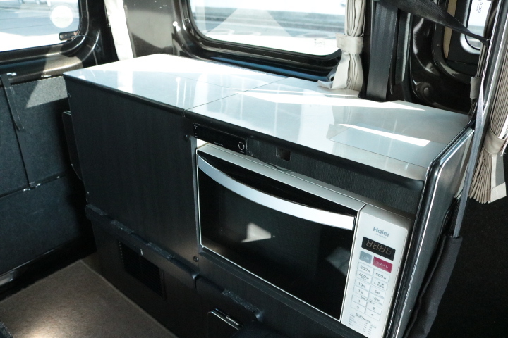 キャンピングカー バンコン NV200ﾊﾞﾈｯﾄ ﾘﾝｴｲ ﾊﾞｶﾝﾁｪｽMOMO　