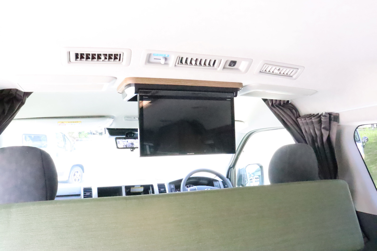 トヨタ バンコン ﾊｲｴｰｽ FOCS DS-F 展示車 新規ｵｰﾀﾞｰ受付中