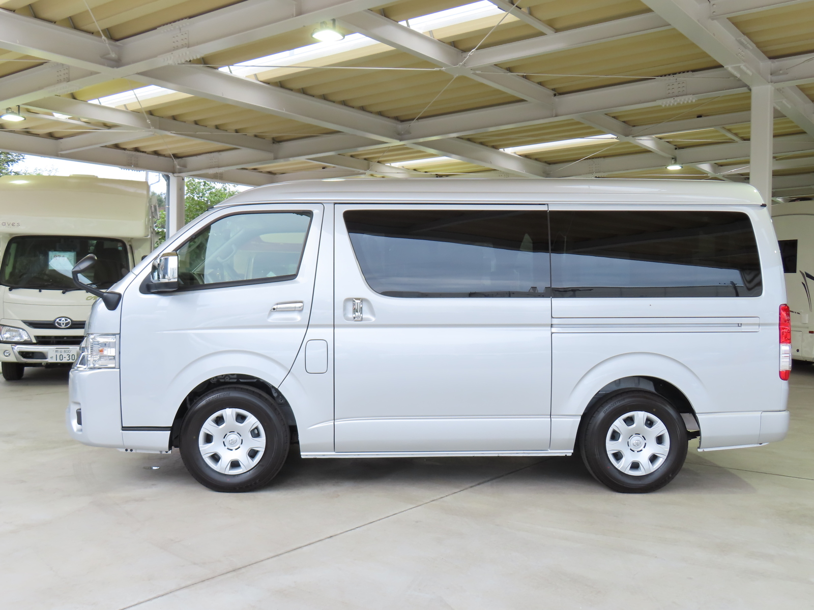 キャンピングカー バンコン ﾊｲｴｰｽ FOCS DS-F展示車 新規ｵｰﾀﾞｰ受付中