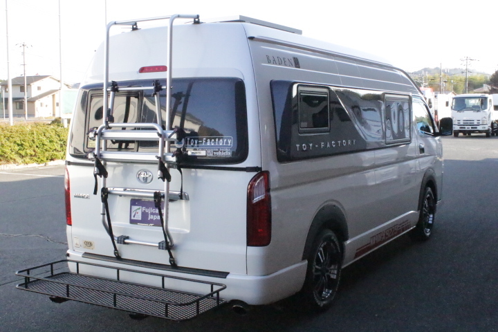 キャンピングカー バンコン　ハイエース  ﾄｲﾌｧｸﾄﾘｰ　ﾊﾞｰﾃﾞﾝｸﾞﾗﾝﾃﾞ　家庭用ｴｱｺﾝ　FF