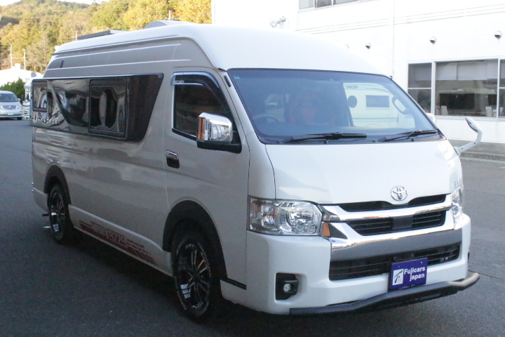 キャンピングカー バンコン　ハイエース  ﾄｲﾌｧｸﾄﾘｰ　ﾊﾞｰﾃﾞﾝｸﾞﾗﾝﾃﾞ　家庭用ｴｱｺﾝ　FF