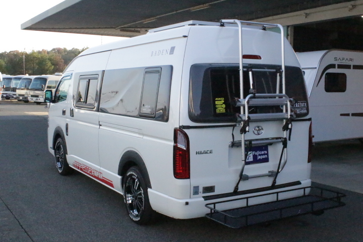 キャンピングカー バンコン　ハイエース  ﾄｲﾌｧｸﾄﾘｰ　ﾊﾞｰﾃﾞﾝｸﾞﾗﾝﾃﾞ　家庭用ｴｱｺﾝ　FF