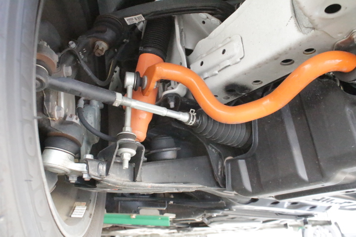 キャンピングカー バンコン　ハイエース  ﾄｲﾌｧｸﾄﾘｰ　ﾊﾞｰﾃﾞﾝｸﾞﾗﾝﾃﾞ　家庭用ｴｱｺﾝ　FF