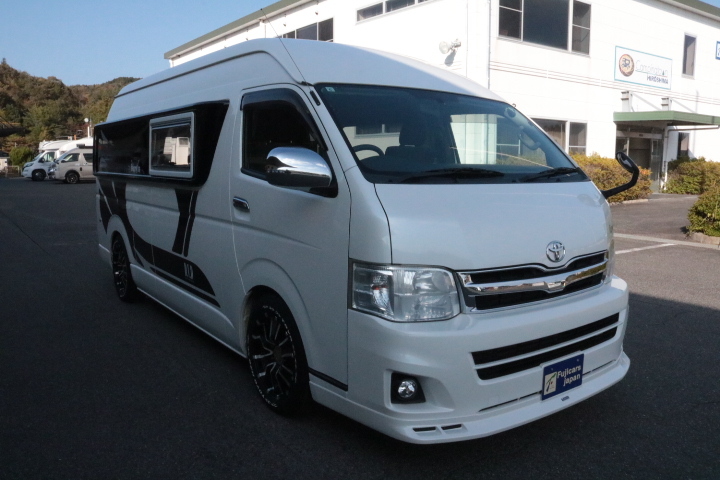 キャンピングカー バンコン ﾊｲｴｰｽ ﾃﾞﾙﾀﾘﾝｸ ﾀﾞｰｳｨﾝQ3　FF　冷蔵庫