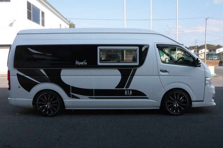 キャンピングカー バンコン ﾊｲｴｰｽ ﾃﾞﾙﾀﾘﾝｸ ﾀﾞｰｳｨﾝQ3　FF　冷蔵庫