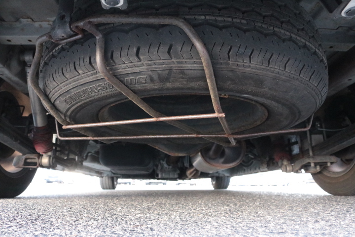 キャンピングカー バンコン ﾊｲｴｰｽ ﾃﾞﾙﾀﾘﾝｸ ﾀﾞｰｳｨﾝQ3　FF　冷蔵庫