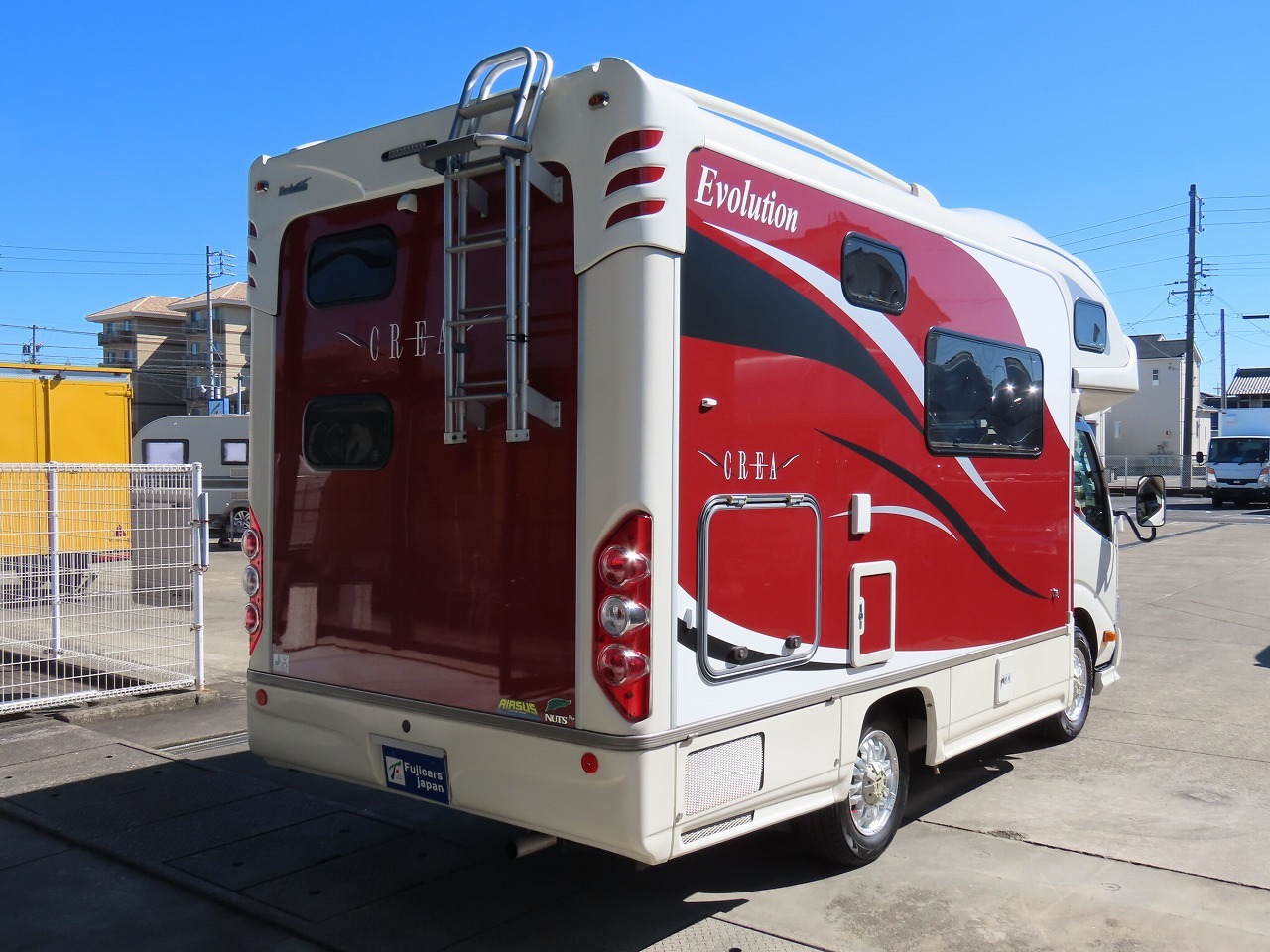 キャンピングカー キャブコン ｶﾑﾛｰﾄﾞﾅｯﾂRVｸﾚｱｴﾎﾞﾘｭｰｼｮﾝ5.3W4WD