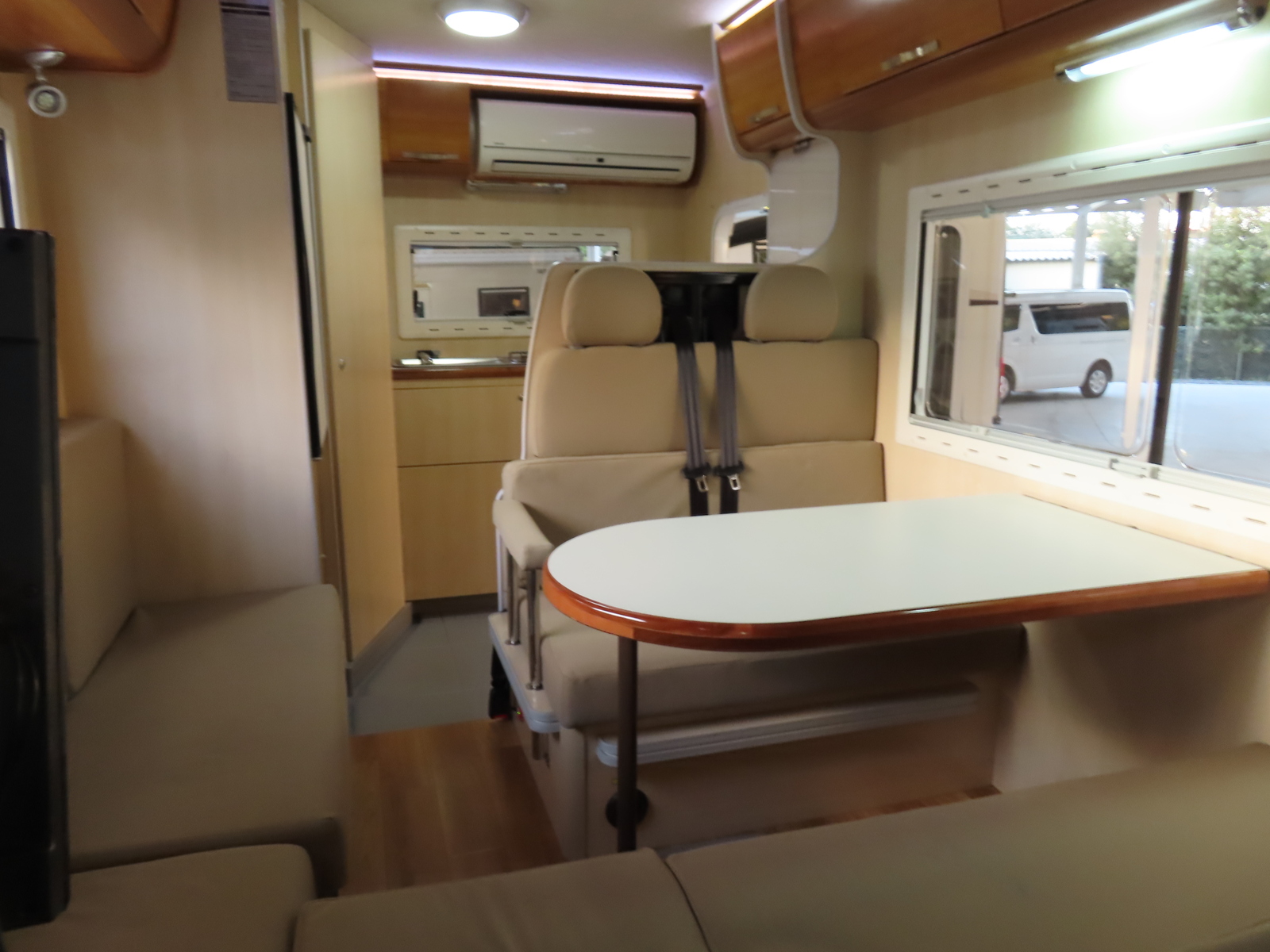 キャンピングカー キャブコン ｶﾑﾛｰﾄﾞ ﾊﾞﾝﾃｯｸ ｺﾙﾄﾞﾘｰﾌﾞｽ 4WD