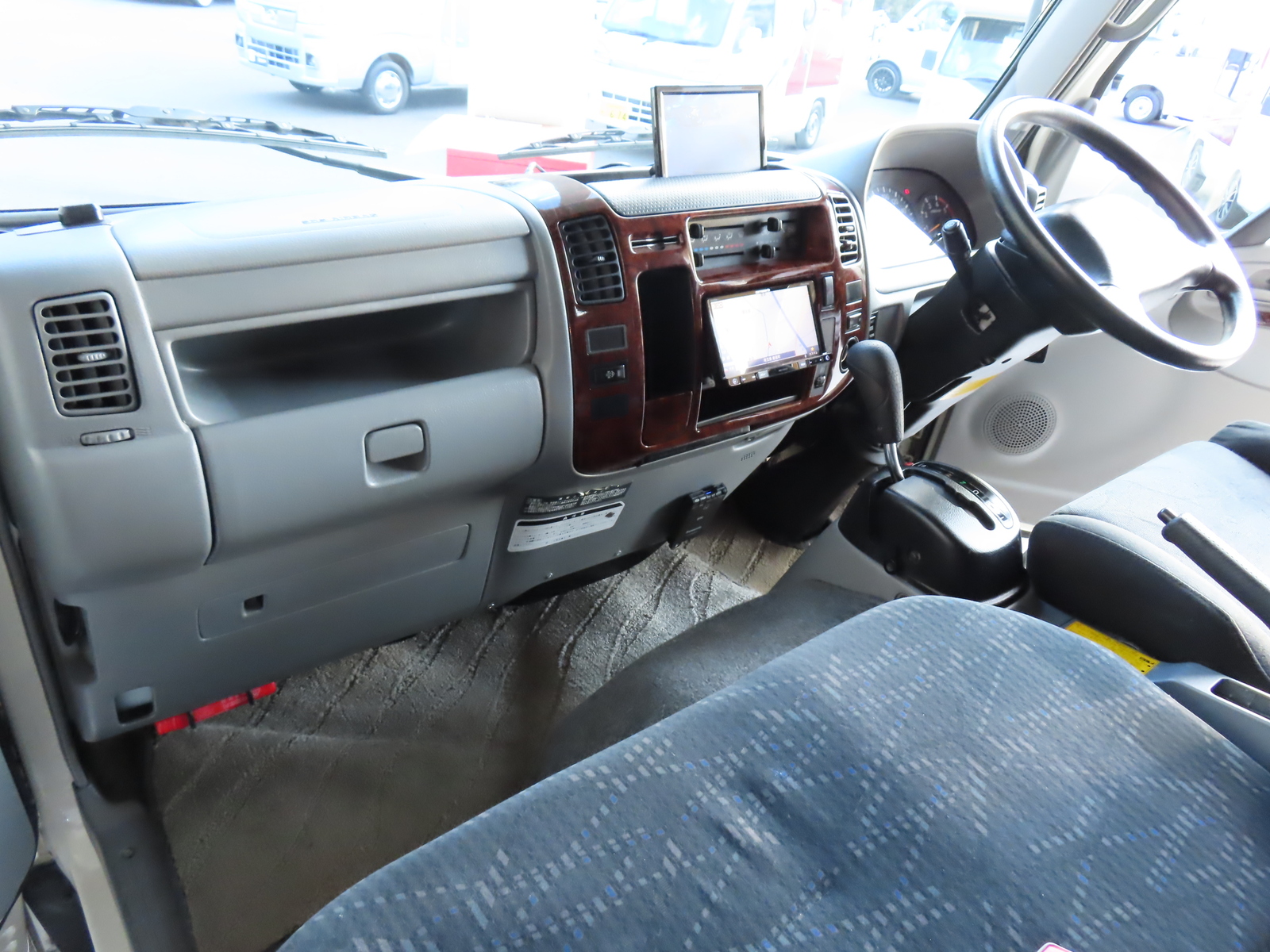 キャンピングカー キャブコン ｶﾑﾛｰﾄﾞ ﾊﾞﾝﾃｯｸ ｺﾙﾄﾞﾘｰﾌﾞｽ 4WD