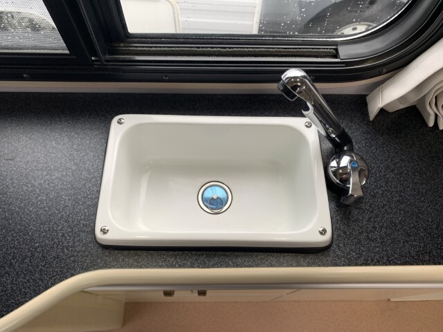 キャンピングカー 軽キャンパー AZ-MAX ﾗｸｰﾝ ﾜﾝｵｰﾅｰ 4WD ｵｰﾆﾝｸﾞ