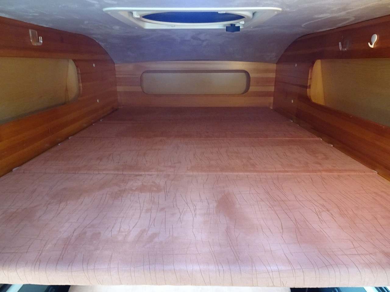 キャンピングカー バンコン ﾗｲﾄｴｰｽ ﾀｺｽ ﾊﾅ ｵｰﾆﾝｸﾞ 4WD