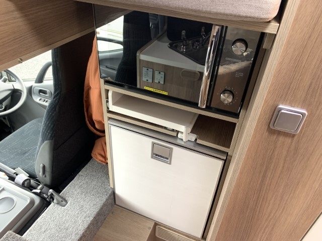 キャンピングカー キャブコン ｷｬﾝﾊﾟｰ厚木 ﾊﾟﾋﾟｰﾌﾙﾊｳｽ 家AC FFﾋｰﾀｰ