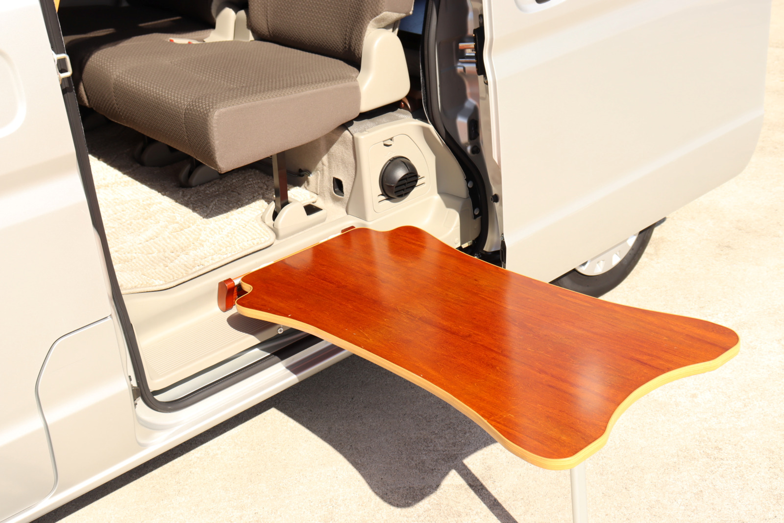 キャンピングカー 軽キャンパー ｴﾌﾞﾘｲ ｵｰﾄﾜﾝ 給電くん ﾎﾟｯﾌﾟｱｯﾌﾟ