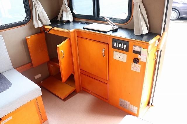 キャンピングカー 軽キャンパー ｽｸﾗﾑ AZ-MAX ﾗｸｰﾝ FFﾋｰﾀｰ 4WD