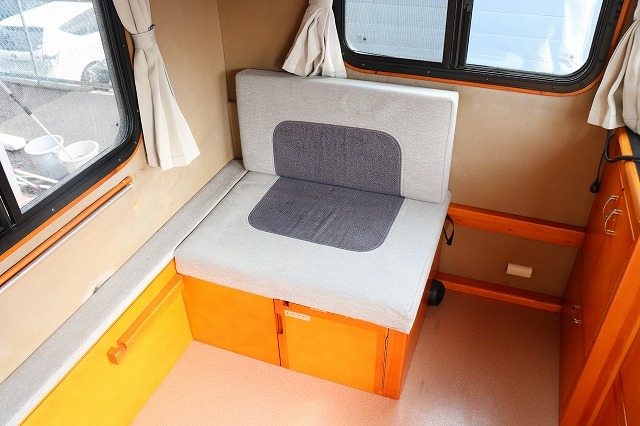 キャンピングカー 軽キャンパー ｽｸﾗﾑ AZ-MAX ﾗｸｰﾝ FFﾋｰﾀｰ 4WD