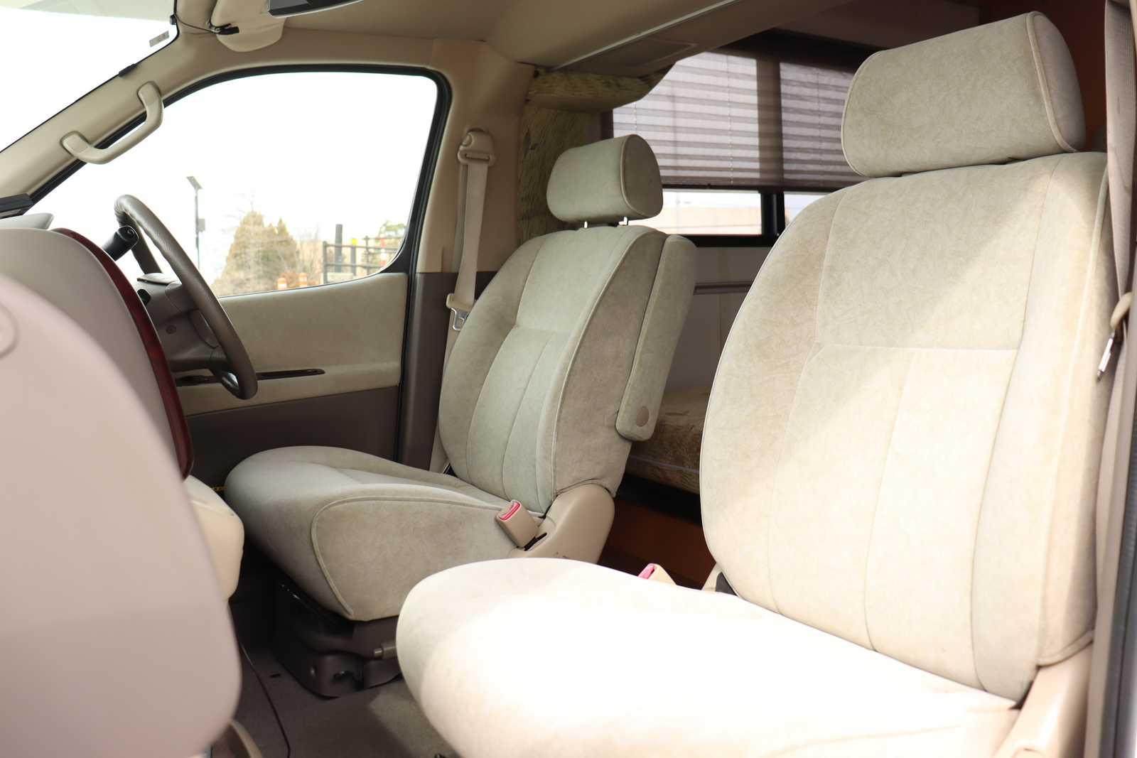 キャンピングカー キャブコン ｸﾞﾗﾝﾄﾞﾊｲｴｰｽ ﾅｯﾂRV製 ｸﾞﾗﾝﾂDD 4WD