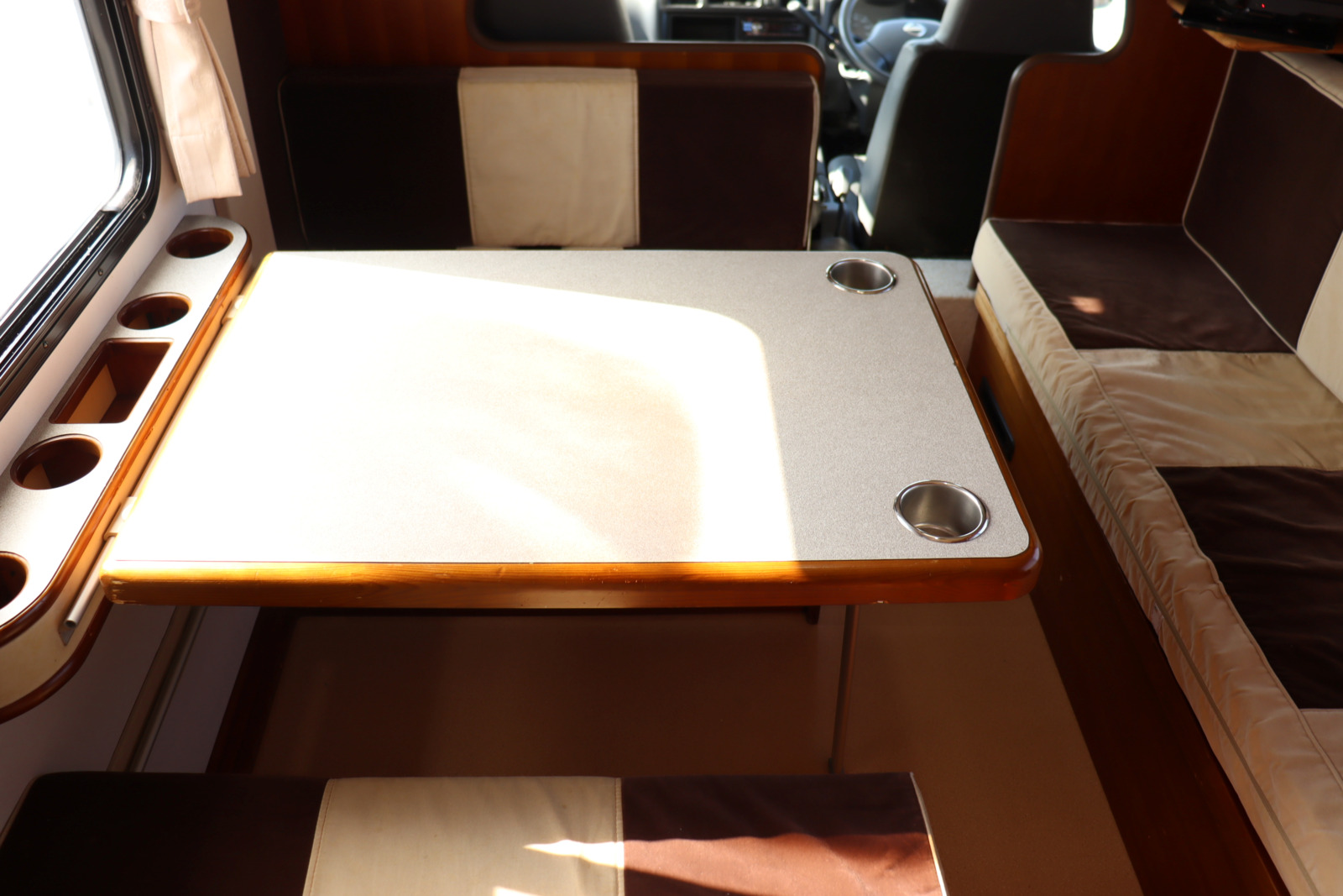 キャンピングカー キャブコン ﾊﾞﾈｯﾄ ﾅｯﾂRV ﾏｯｼｭRE