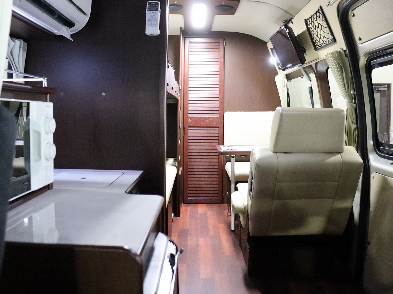 キャンピングカー バンコン ﾊｲｴｰｽ OMC 銀河 4WD　FF　ｴｱｺﾝ