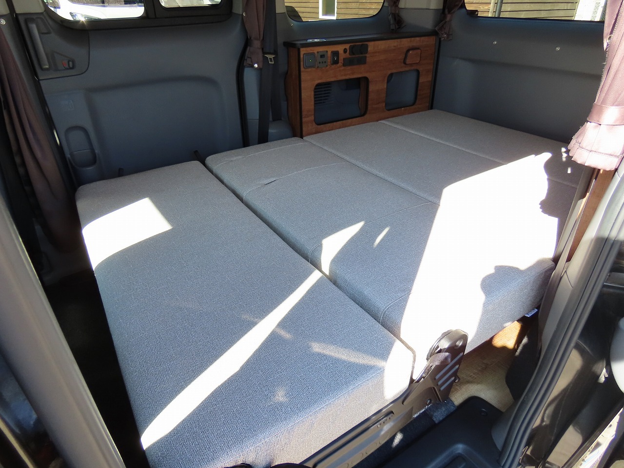 キャンピングカー バンコン NV200ﾊﾞﾈｯﾄ FOCS ﾙｿﾘﾉﾀｸﾐ