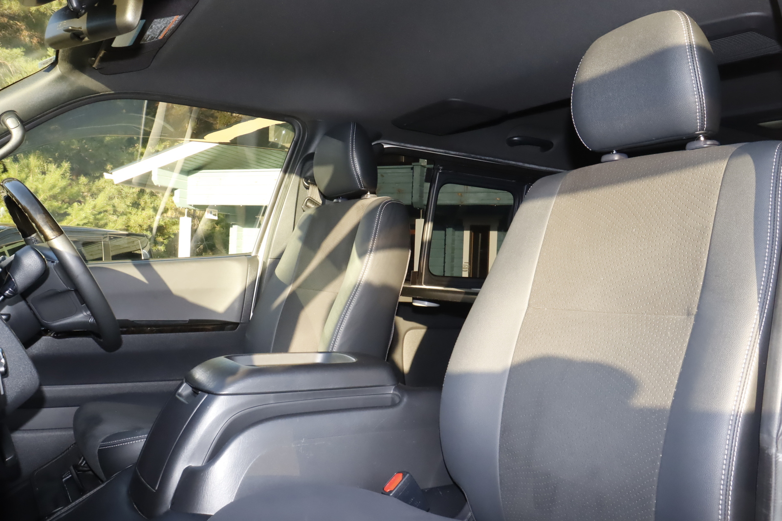 トヨタ レジアスエース ﾀﾞｰｸﾌﾟﾗｲﾑⅡ ﾍﾞｯﾄﾞｷｯﾄ FFﾋｰﾀｰ 4WD